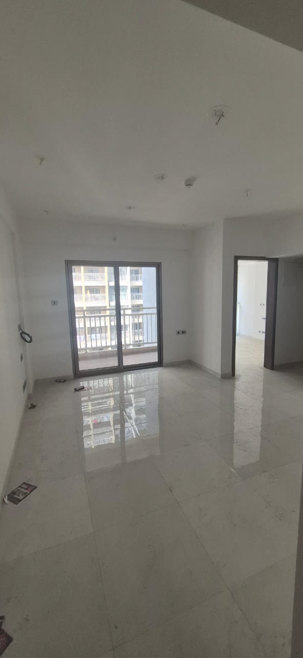 3.5 BHK Apartment For Rent in Mantra Mirari
