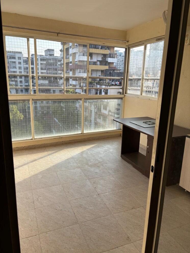 Balcony, venkatesh-skydale-phase-2 3 Bedroom 1400 Sq.Ft. Apartment In Sinhagad Road Pune 9690425