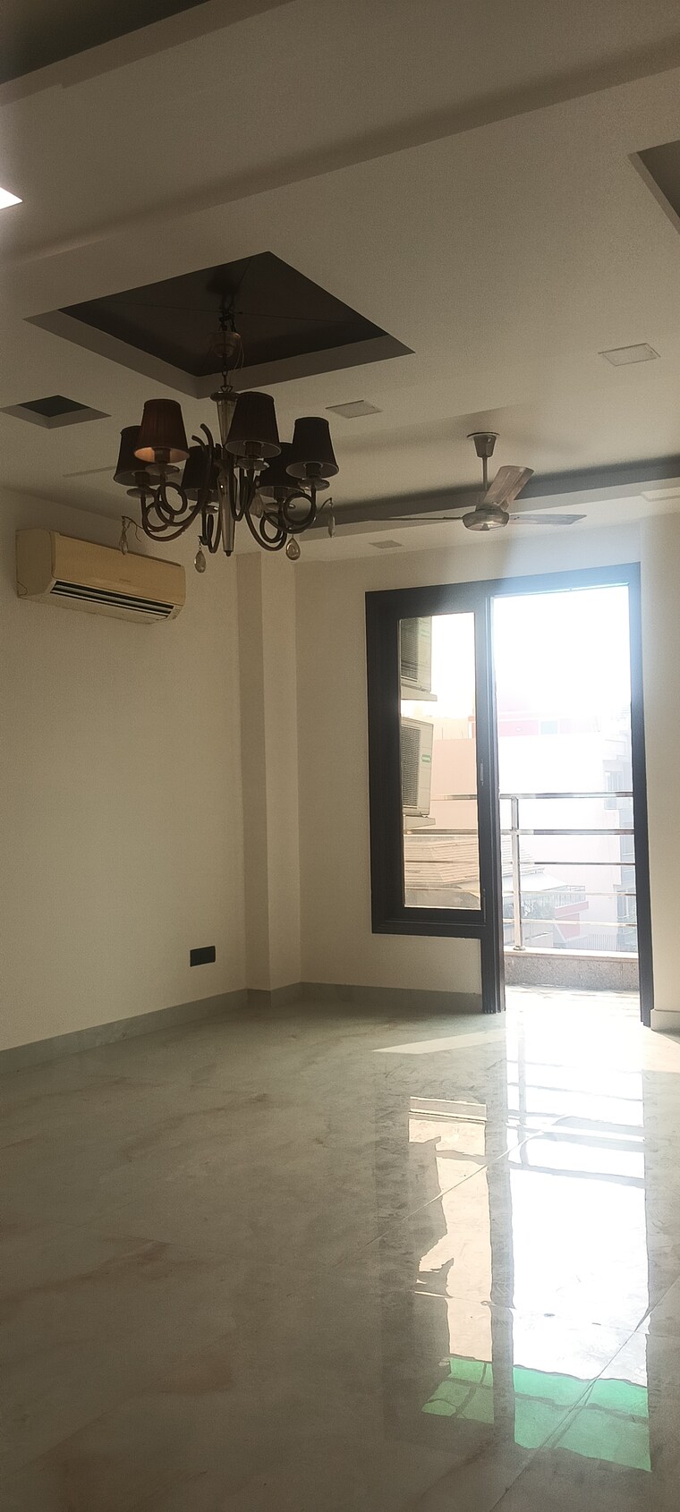 Room, greater kailash i 4 Bedroom 2700 Sq.Ft. Builder Floor In Greater Kailash I Delhi 9690449