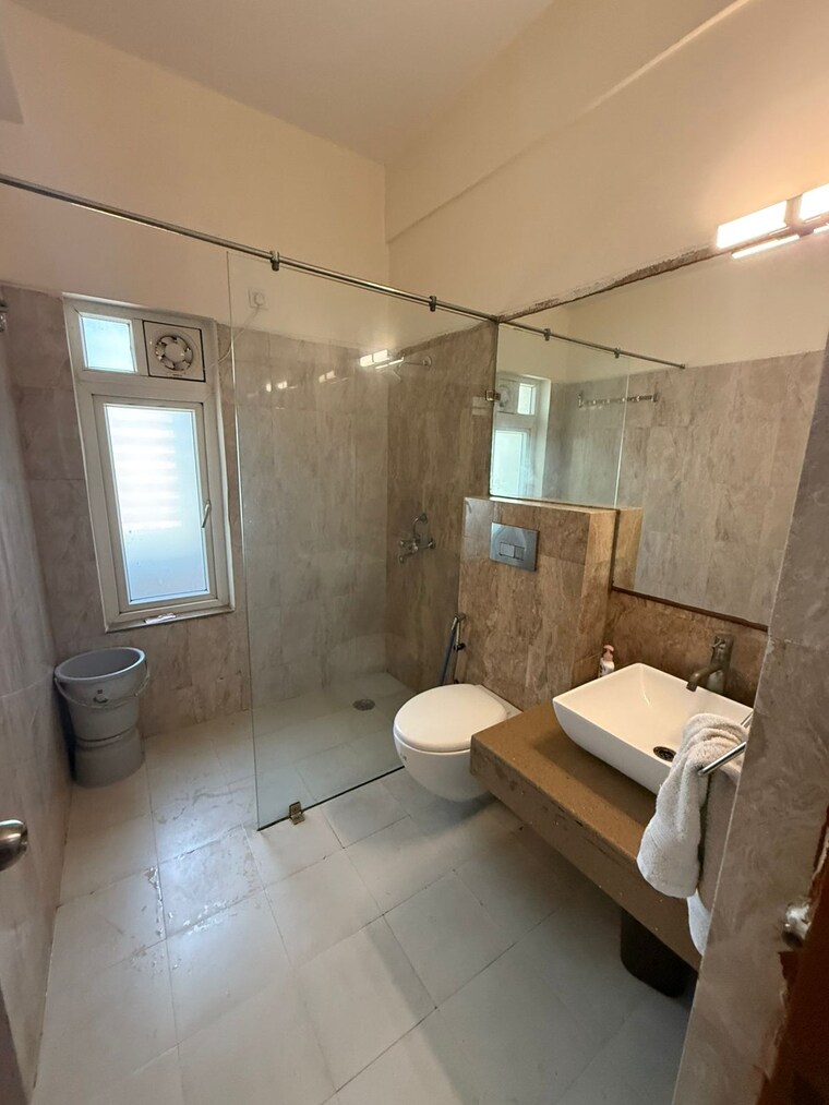 Bathroom, sector 55 2 Bedroom 950 Sq.Ft. Independent House In Sector 55 Noida 9690450