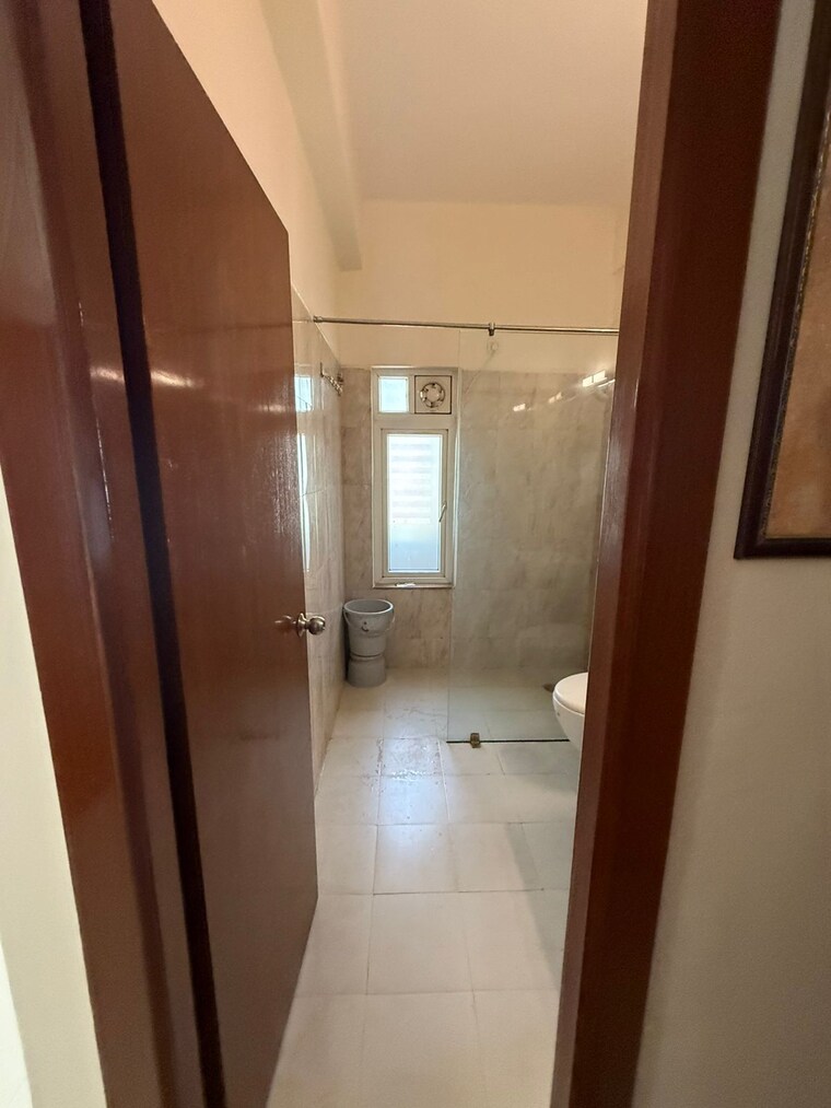 Bathroom, sector 55 2 Bedroom 950 Sq.Ft. Independent House In Sector 55 Noida 9690450