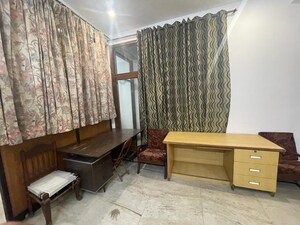 1 BHK Independent House For Rent in Sector 56