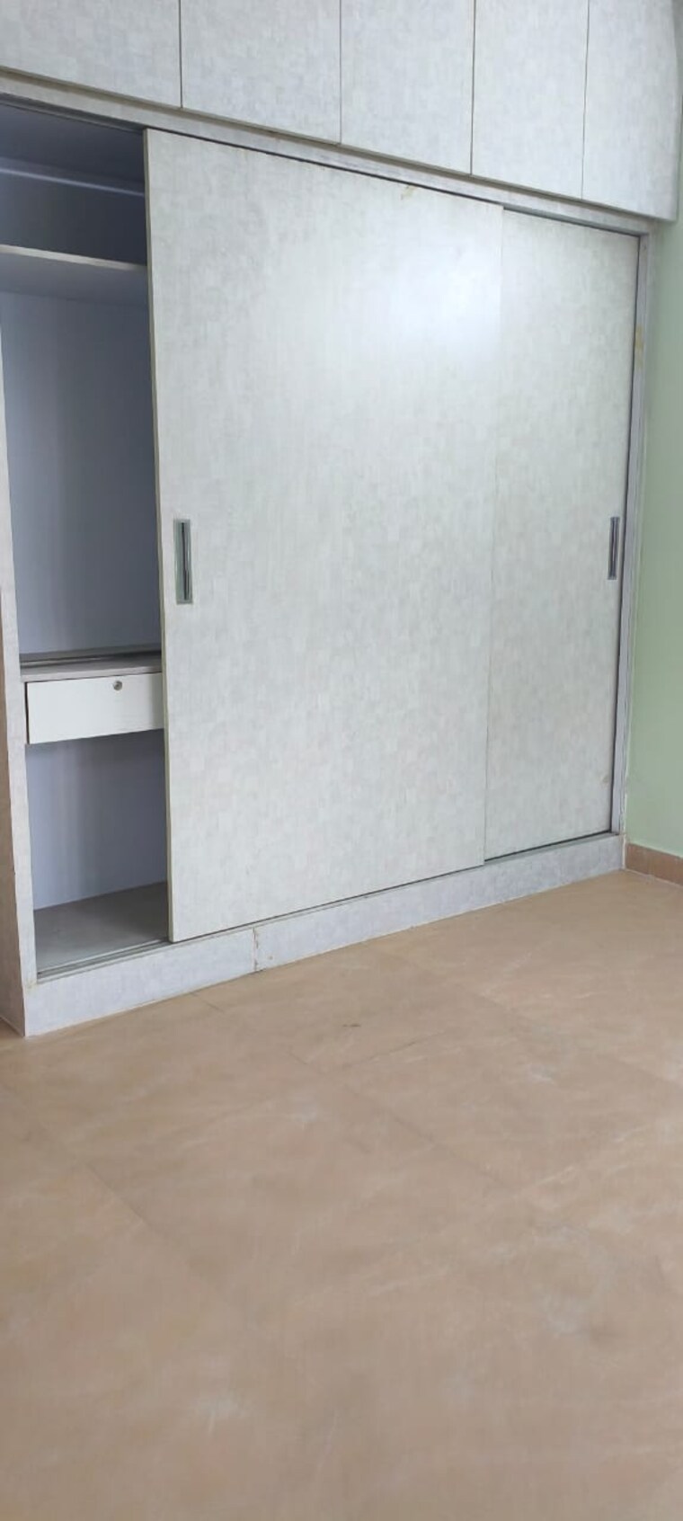 Room, gardenia-golf-city 3 Bedroom 1550 Sq.Ft. Apartment In Sector 75 Noida 9690452