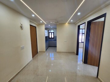 Room in 2 BHK Apartment at Capital Heights Niranjanpur, Gms Road – for Rent