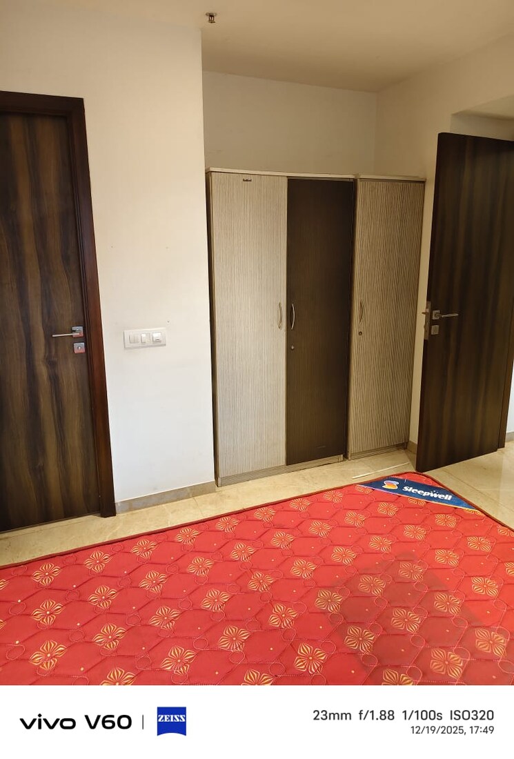 Master Bedroom, hiranandani-regent-hill 1 Bedroom 379 Sq.Ft. Apartment In Powai Mumbai 9690480