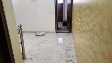 Room in 3 BHK Villa at Narayan Vihar – for Sale