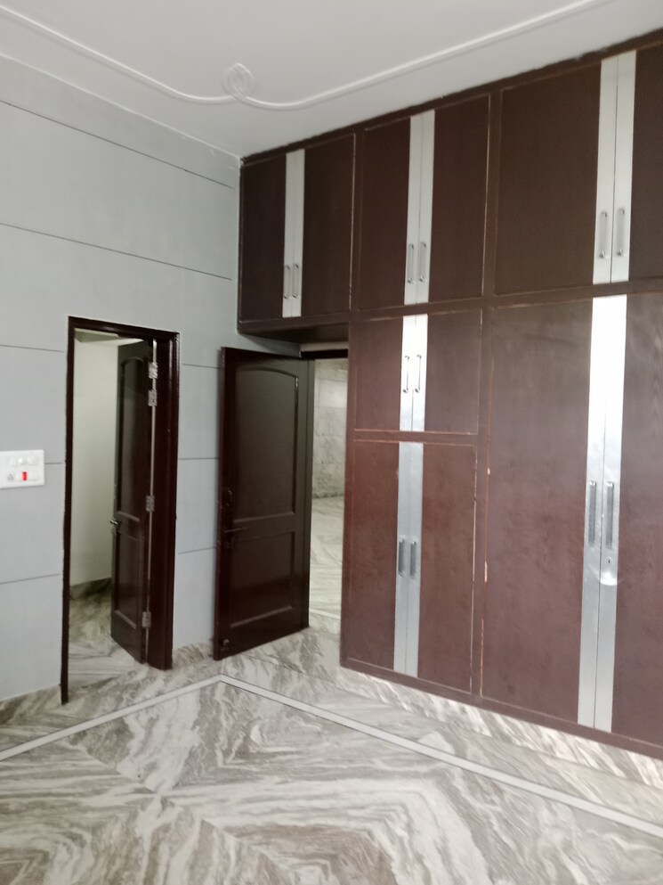 Room, huda 3 Bedroom 1963 Sq.Ft. Builder Floor In Huda Panipat 9690513