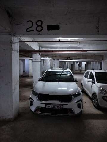 Parking in 3.5 BHK Apartment at Ansals Celebrity Greens, Sushant Golf City – for Rent