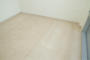 Room in 2 BHK Apartment at Peninsula Salsette 27, Dhaku Prabhuchi Wadi – for Rent