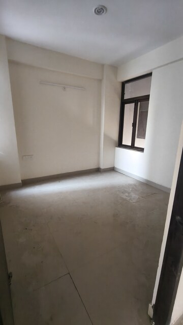 Room in 1 BHK Apartment at Amolik Sankalp, Sector 85 – for Sale