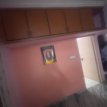 Furnished Amenities in 2 BHK Apartment at Begumpet – for Sale