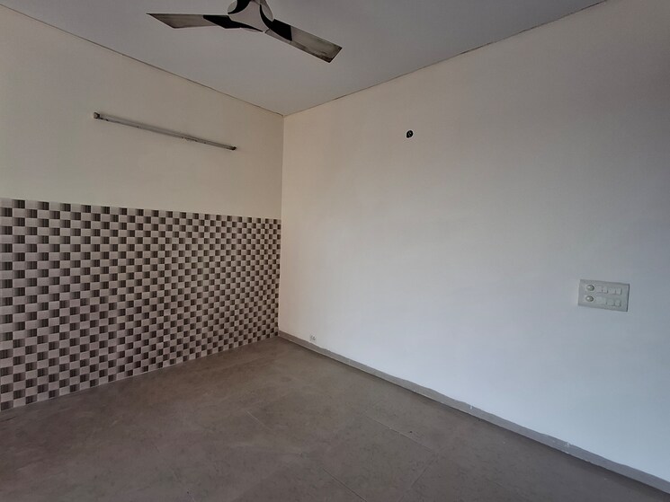 Room, umang-summer-palms 2 Bedroom 1250 Sq.Ft. Apartment In Sector 86 Faridabad 9690561