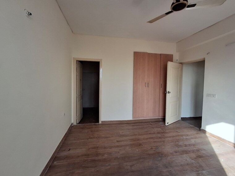 Room, umang-summer-palms 2 Bedroom 1250 Sq.Ft. Apartment In Sector 86 Faridabad 9690561