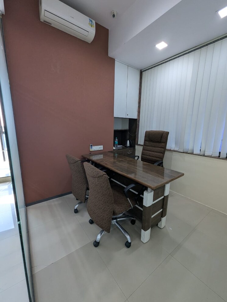 Team Area, real-tech-park Commercial Office Space 1400 Sq.Ft. In Vashi Sector 30a Navi Mumbai 9690599