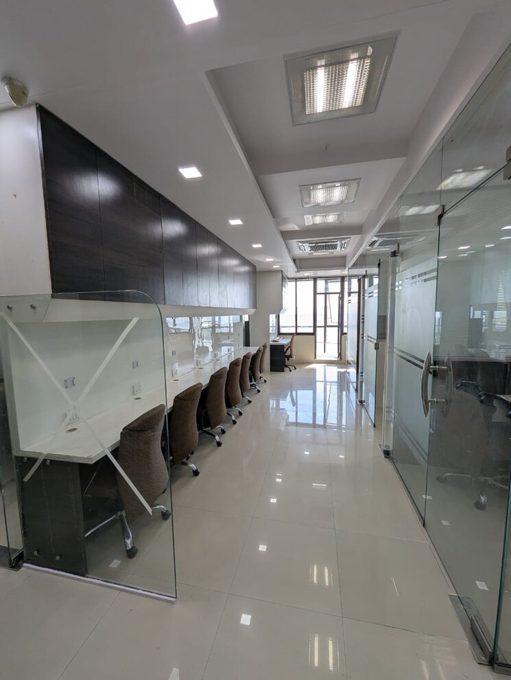 Kitchen, real-tech-park Commercial Office Space 1400 Sq.Ft. In Vashi Sector 30a Navi Mumbai 9690599
