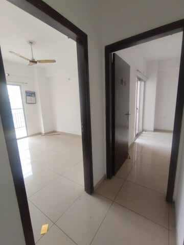 Room in 2 BHK Apartment at Gulshan Bellina, Sector 16 Greater Noida – for Sale