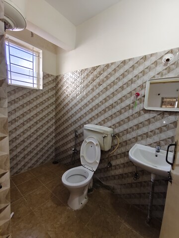Bathroom in 2 BHK Apartment at Akshaya Enclave New Thippasandra, New Thippasandra – for Rent