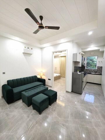 Living Room in 1 BHK Apartment at Chattarpur – for Rent