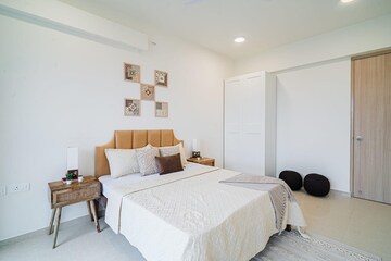 Bedroom in 4 BHK Apartment at Raj Infinia, Malad West – for Sale