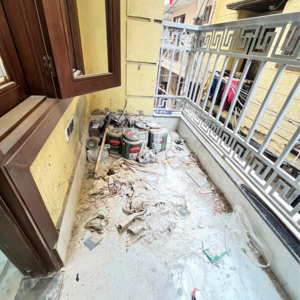 Balcony in 1 BHK Builder Floor at Chattarpur – for Rent