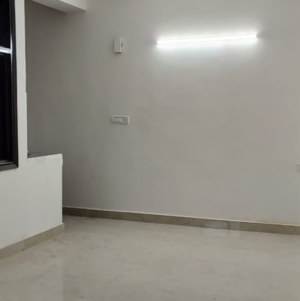 Room in 1 BHK Builder Floor at Chattarpur – for Rent