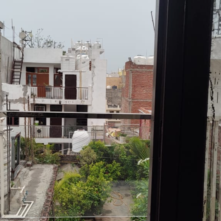 Balcony, chattarpur 1 Bedroom 500 Sq.Ft. Builder Floor In Chattarpur Delhi 9690794