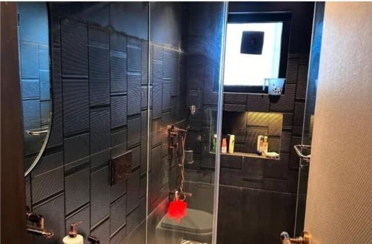 Bathroom, silver-arch-eden-woods 2 Bedroom 800 Sq.Ft. Apartment In Andheri West Mumbai 9648498