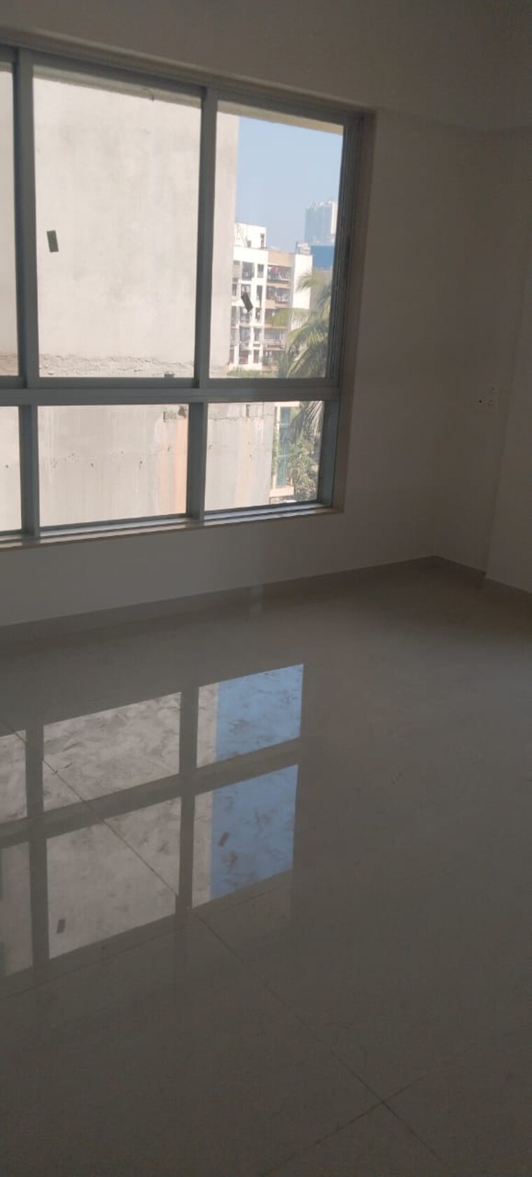 Room, bharat-arize 2.5 Bedroom 950 Sq.Ft. Apartment In Goregaon West Mumbai 9690801