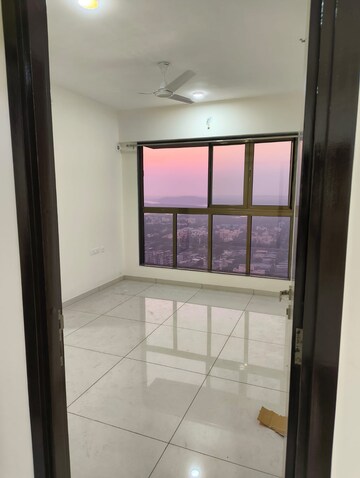 Master Bedroom in 2 BHK Apartment at Chandak 34 Park Estate, Goregaon West – for Rent