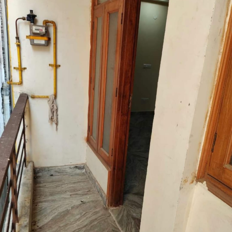 undefined, chattarpur 2 Bedroom 800 Sq.Ft. Builder Floor In Chattarpur Delhi 9690815