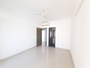 Room in 3 BHK Apartment at DB Orchid Woods, Goregaon East – for Sale