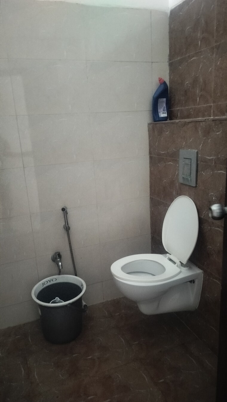 Bathroom, jubilee hills Commercial Office Space 3200 Sq.Ft. In Jubilee Hills Hyderabad 9690842