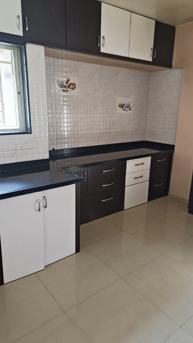 Kitchen, vardhaman-square 2 Bedroom 1000 Sq.Ft. Apartment In Kharadi Pune 9690789