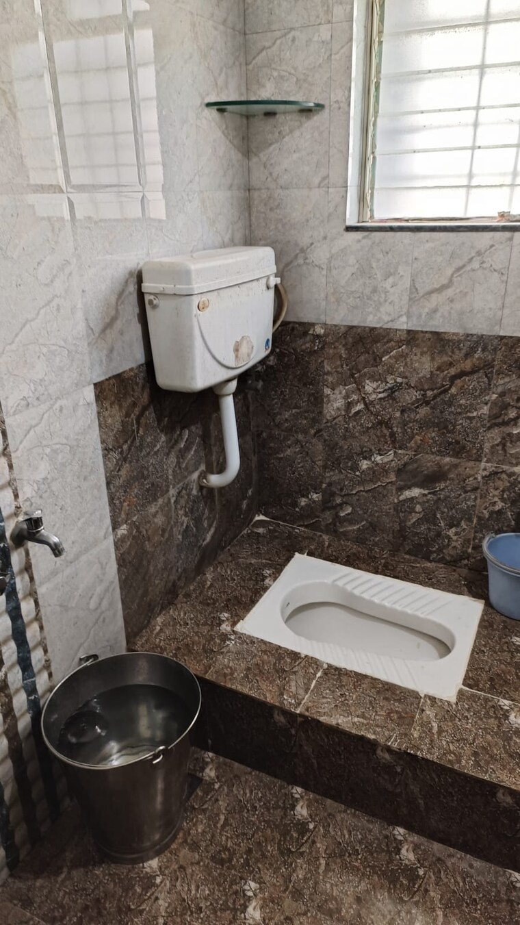 Bathroom, vardhaman-square 2 Bedroom 1000 Sq.Ft. Apartment In Kharadi Pune 9690789