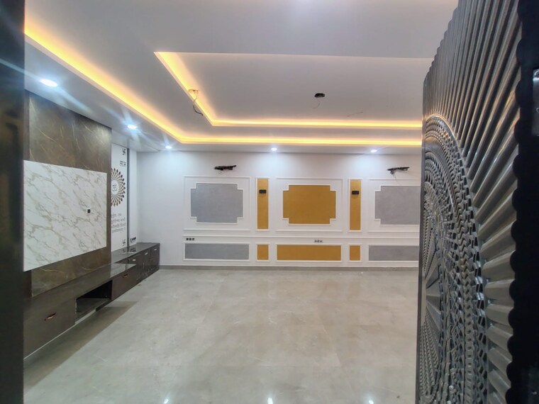 undefined, bptp-parkland-pride 3 Bedroom 250 Sq.Yd. Builder Floor In Sector 77 Faridabad 9690909