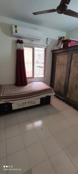 Bedroom in 2 BHK Builder Floor at Prahlad Nagar – for Rent