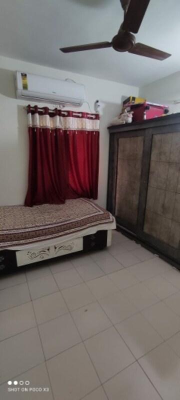 Bedroom in 2 BHK Builder Floor at Prahlad Nagar – for Rent