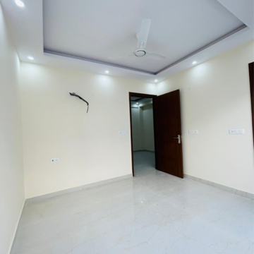 Room in 2 BHK Builder Floor at Chattarpur – for Rent