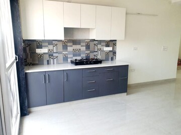Kitchen in 3.5 BHK Builder Floor at Sector 57 – for Rent