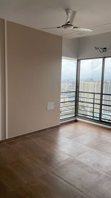 Bedroom in 1 BHK Apartment at Sanghavi Orchid, Mira Road – for Sale