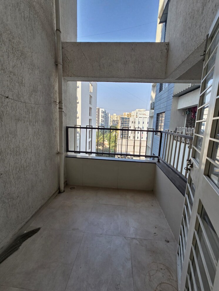 Balcony, gobind-ganesh-imperia 2 Bedroom 1036 Sq.Ft. Apartment In Wakad Pune 9690932