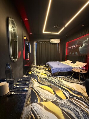 Gym in 1 RK Apartment at Gaur City Center, Sector 4 Greater Noida – for Rent