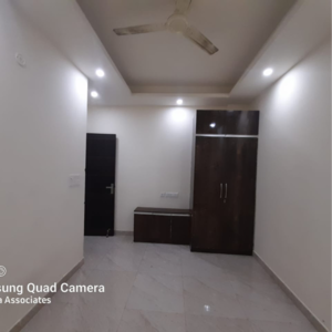 Room in 2 BHK Builder Floor at Chattarpur – for Rent