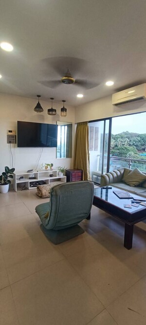 Master Bedroom in 1 BHK Apartment at Conwood Astoria, Goregaon East – for Rent