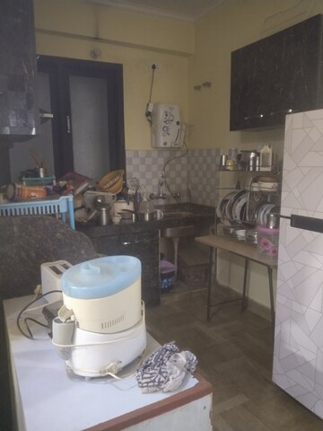 Kitchen in 2 BHK Apartment at Gomti Nagar – for Rent