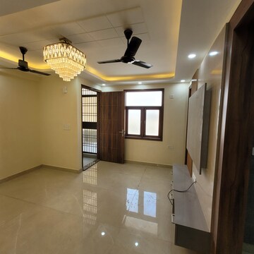 Living Room in 2 BHK Builder Floor at Chattarpur – for Rent