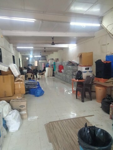  Warehouse For Rent in Goregaon West
