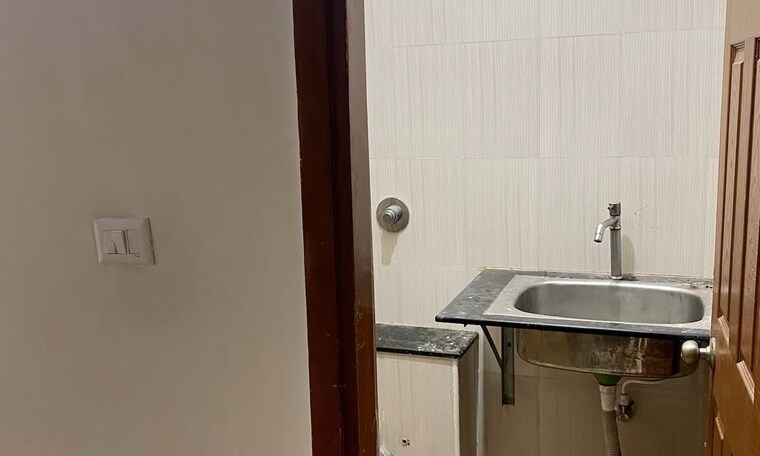 Kitchen, elegant-vita-nuova 3 Bedroom 2500 Sq.Ft. Apartment In Old Madras Road Bangalore 9691083