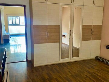 Room in 3 BHK Apartment at Elegant Vita Nuova, Old Madras Road – for Sale