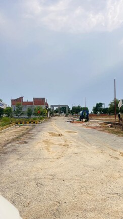 Plot For Sale in Sarkar Town 